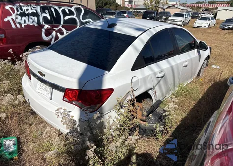 2016 Chevrolet Cruze Limited Ls из США, поврежденный, VIN 1G1PC5SH3G7183037